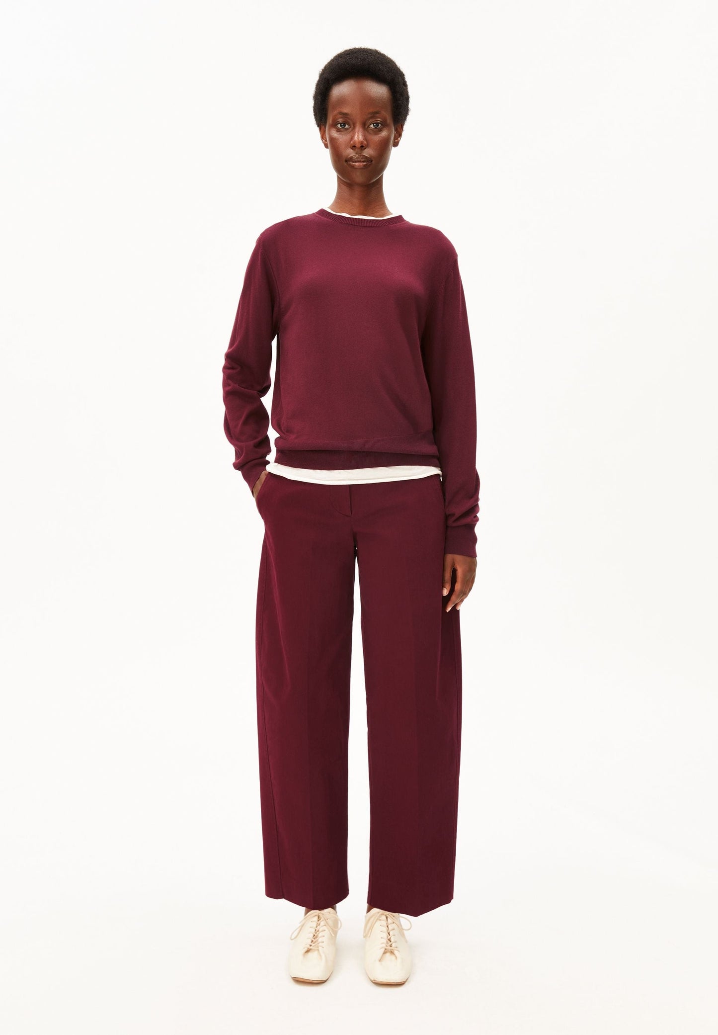 América™ Pantalón Velvet Rojo para Mujer